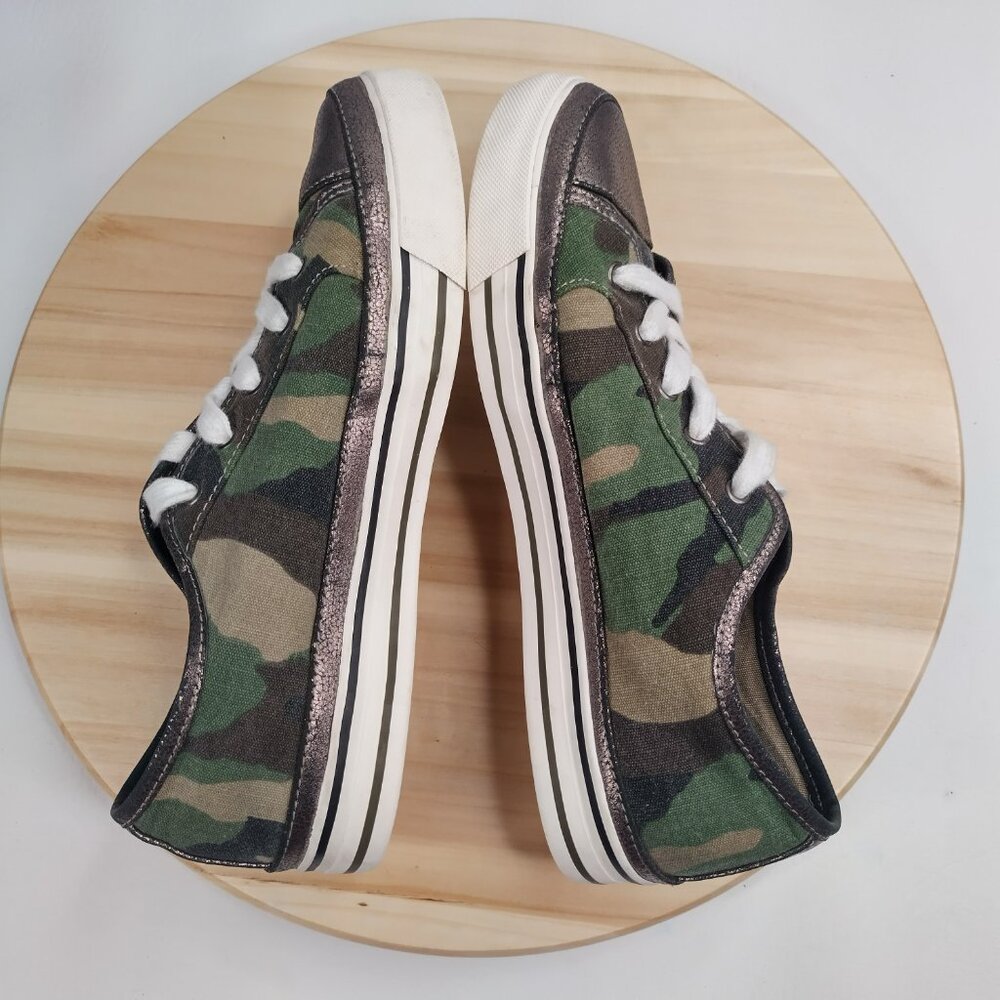 G by GUESS Camo Metallic Bronze Sneakers Decorative Zipper Women US 8.5M - Picture 6 of 10